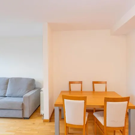 Inmobiliaria Formigal - admite mascotas